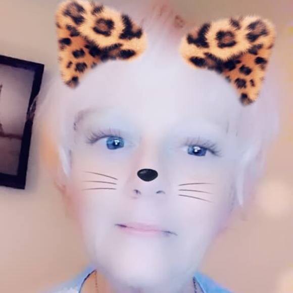 Meet your Posher, Terri - Picture 1 of 1